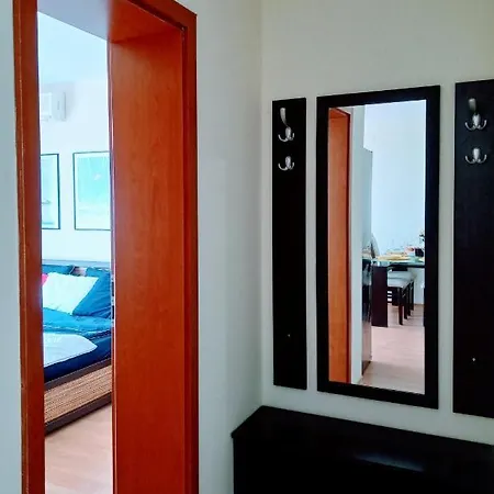 Apartament Imperial Sea View-bastet Bs * Elenite